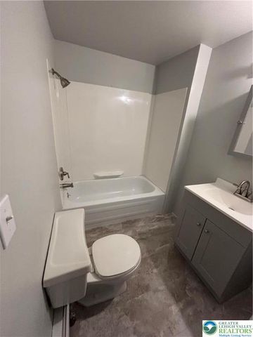 613 South Main Street, Bangor Boro, PA 18013