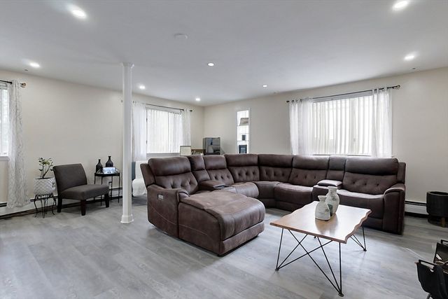 6 Danforth St, Lawrence, MA 01843