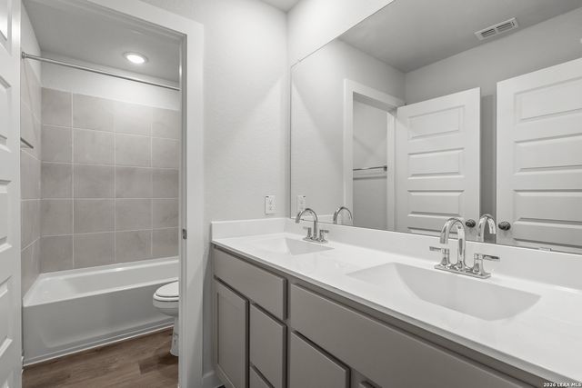 10735 Fairchild Way, San Antonio, TX 78109