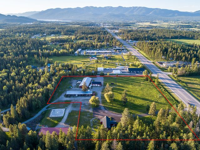 5568 Us Highway 93 S, Whitefish, MT 59937