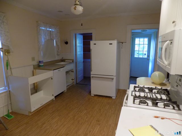 165 Main Street, Plymouth, CT 06786