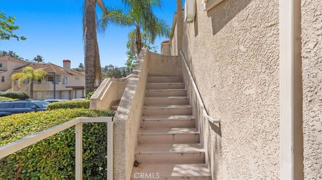 3190 Puesta Del Sol Court 201, Corona, CA 92882