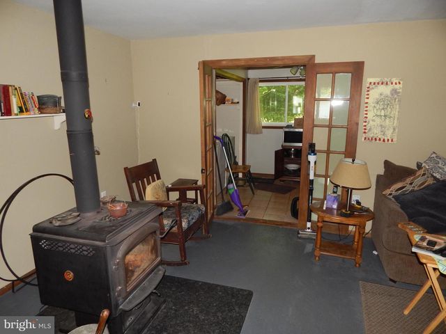 5 SUNNYDALE WAY, Reisterstown, MD 21136