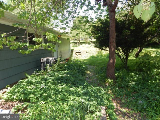 5 SUNNYDALE WAY, Reisterstown, MD 21136