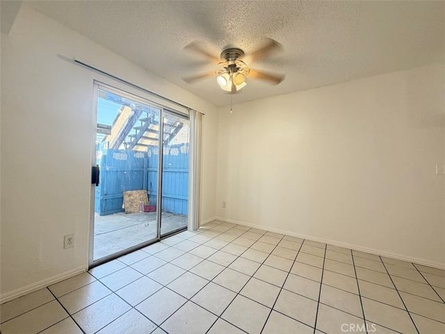 1056 E Phillips A, Pomona, CA 91766