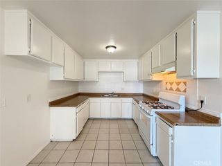 1056 E Phillips A, Pomona, CA 91766