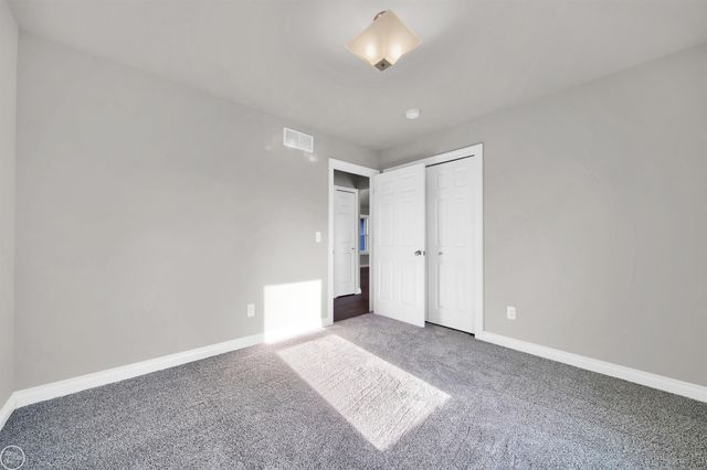 3 Carney Road, Saint Clair, MI 48079