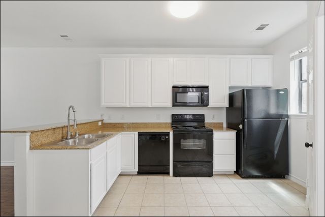 116 Nemo Court, Arlington, TX 76010