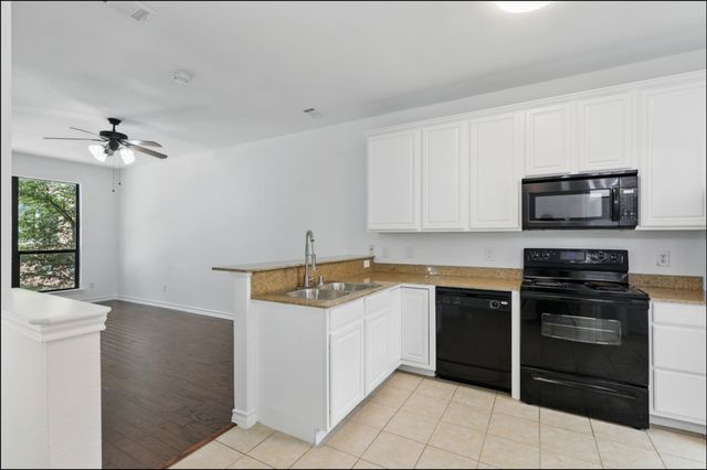 116 Nemo Court, Arlington, TX 76010