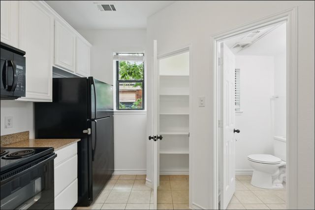 116 Nemo Court, Arlington, TX 76010