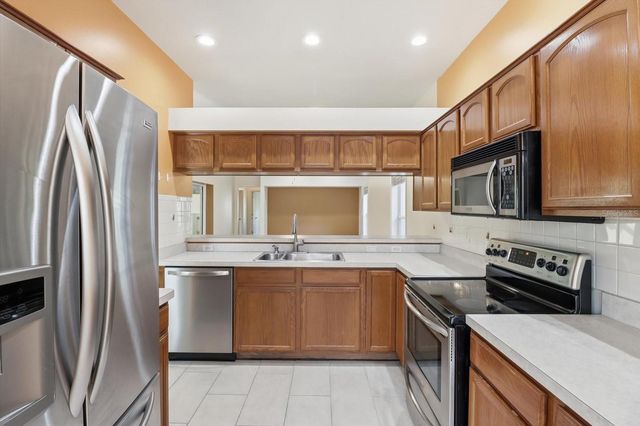 6301 W GLYNBORNE LOOP, Crystal River, FL 34429