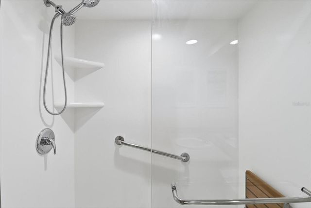 6301 W GLYNBORNE LOOP, Crystal River, FL 34429