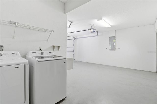 6301 W GLYNBORNE LOOP, Crystal River, FL 34429