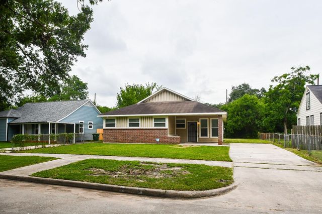 4512 Normandy Way, Houston, TX 77021