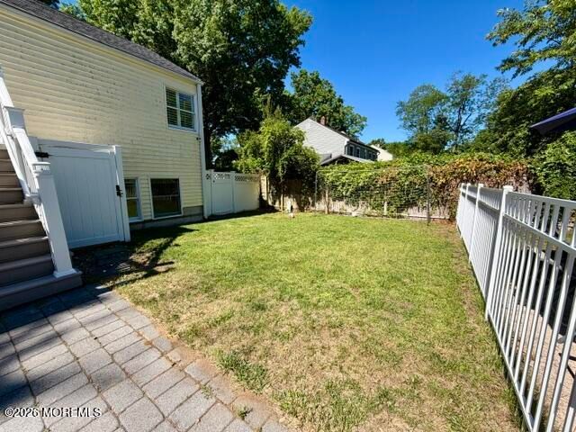 19 Maplewood Drive, Middletown, NJ 07748