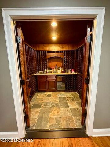 19 Maplewood Drive, Middletown, NJ 07748