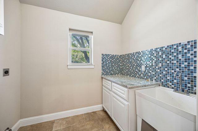 640 Nottingham Drive, Richardson, TX 75080