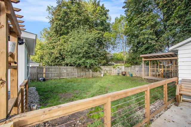 2105 Gull Road Road, Kalamazoo Twp, MI 49048