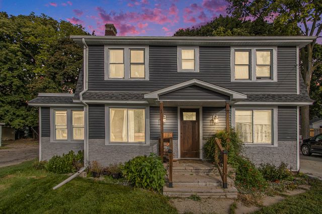 2105 Gull Road Road, Kalamazoo Twp, MI 49048