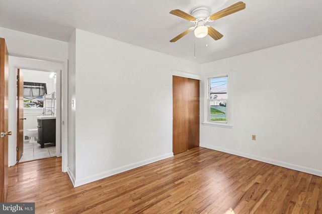 100 NISSLEY DR, Middletown, PA 17057