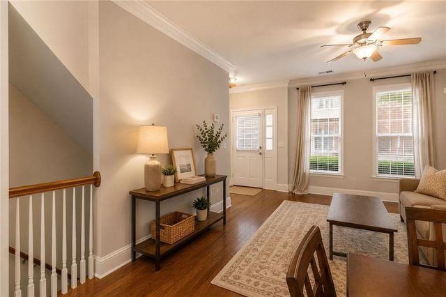 1147 Glenridge Place NE, Atlanta, GA 30342