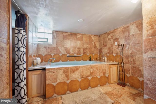 1337 S 54TH ST, Philadelphia, PA 19143