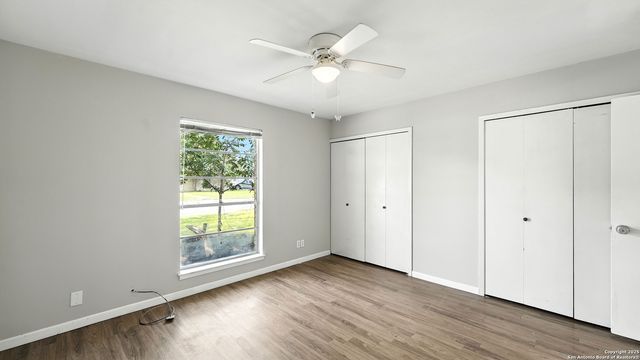 201 meadow, Schertz, TX 78154