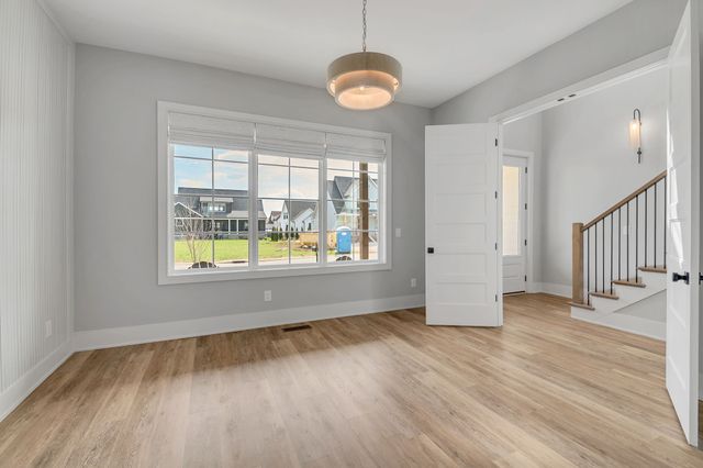 155 Hammock Dr, Winchester, TN 37398