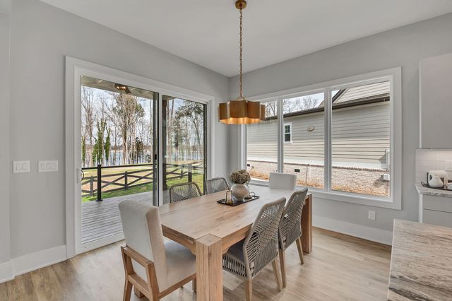 155 Hammock Dr, Winchester, TN 37398