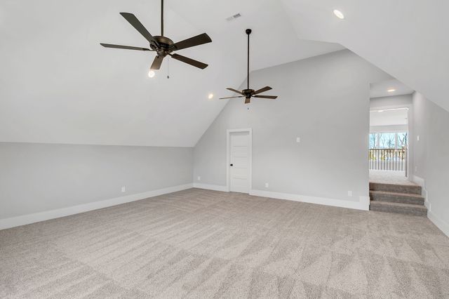 155 Hammock Dr, Winchester, TN 37398