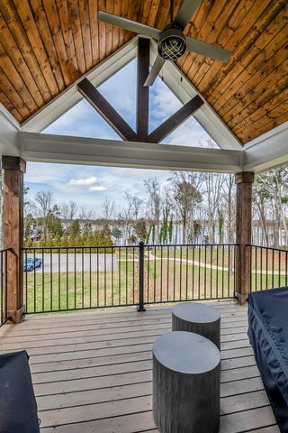 155 Hammock Dr, Winchester, TN 37398