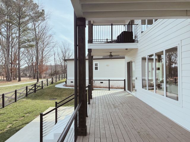 155 Hammock Dr, Winchester, TN 37398