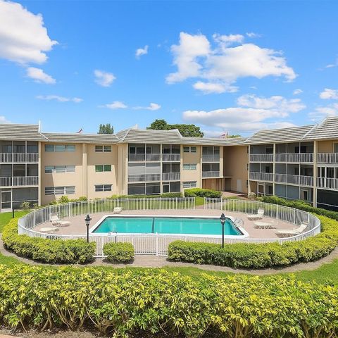 2850 Forest Hills Boulevard 204, Coral Springs, FL 33065