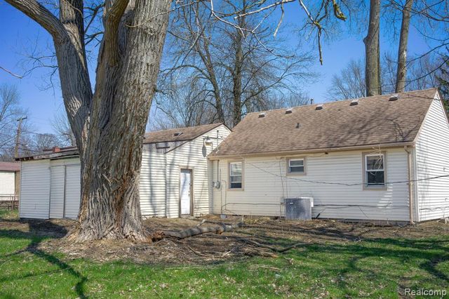 14088 Fellrath Street, Taylor, MI 48180