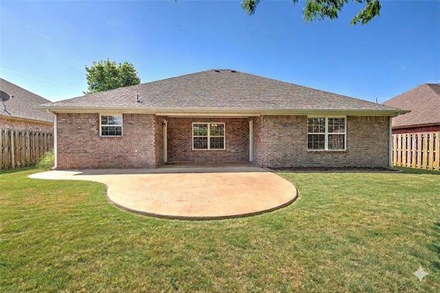 3905 Amour Drive, Rogers, AR 72758