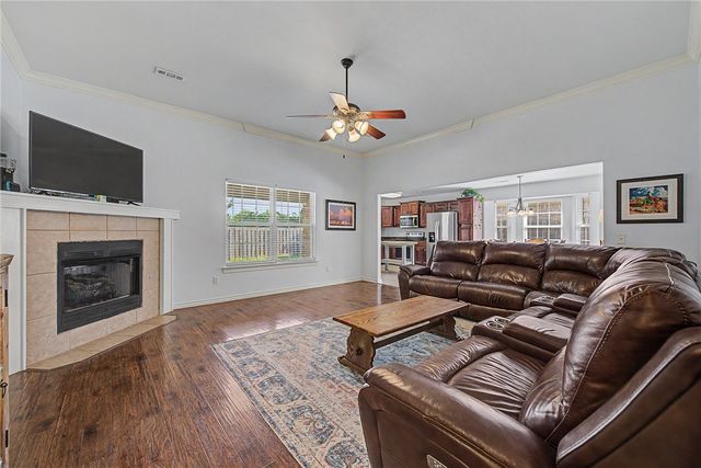 3905 Amour Drive, Rogers, AR 72758