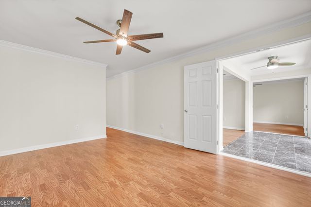 23203 Plantation Drive NE 203, Atlanta, GA 30324