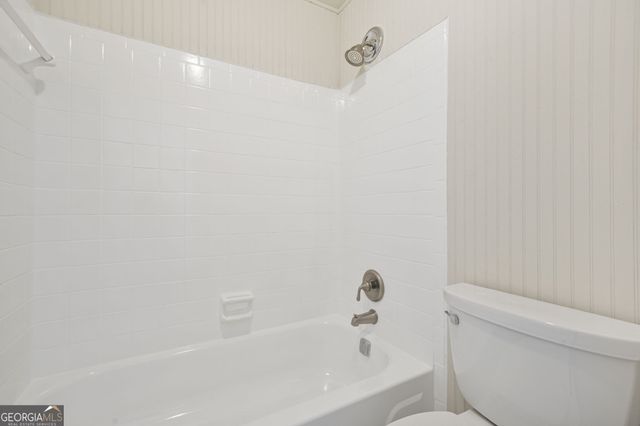 23203 Plantation Drive NE 203, Atlanta, GA 30324