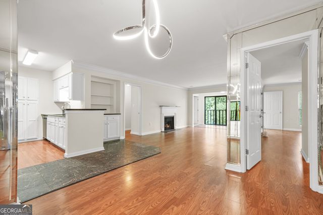 23203 Plantation Drive NE 203, Atlanta, GA 30324