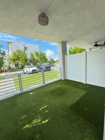 10270 NW 66th Street 101, Doral, FL 33178