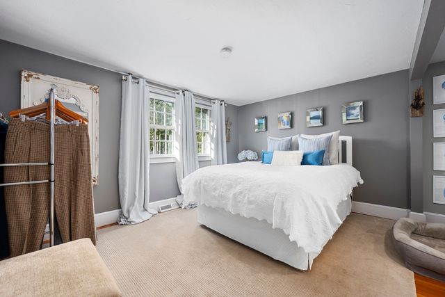 466 Old Mill Rd, Barnstable, MA 02655