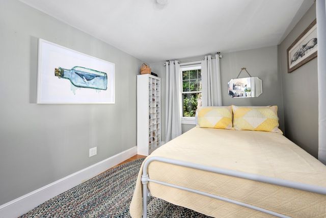 466 Old Mill Rd, Barnstable, MA 02655