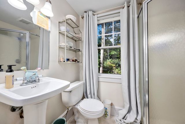 466 Old Mill Rd, Barnstable, MA 02655