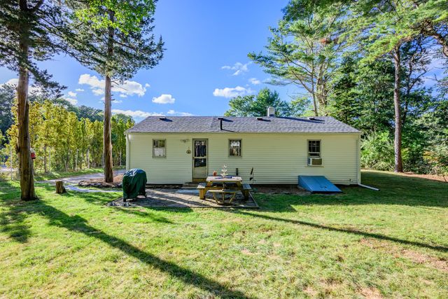 466 Old Mill Rd, Barnstable, MA 02655