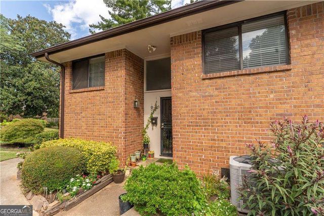 2523 Bradford Square NE, Atlanta, GA 30345