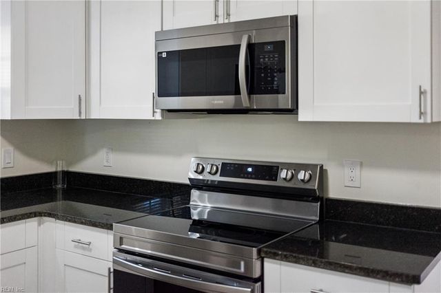 433 Ashton Green BLVD, Newport News, VA 23608