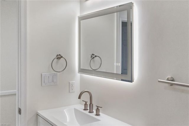 433 Ashton Green BLVD, Newport News, VA 23608