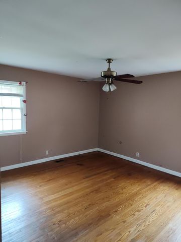 209 4th Street, South Pittsburg, TN 37380