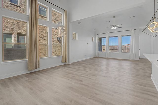 523 Paddock Way, Irving, TX 75039