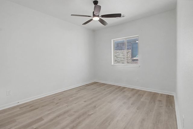 523 Paddock Way, Irving, TX 75039